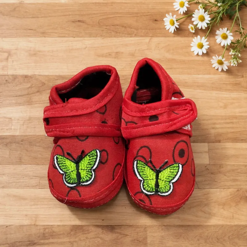 Cute Soft Sole Black Grid New Born Baby Shoes - Set 2